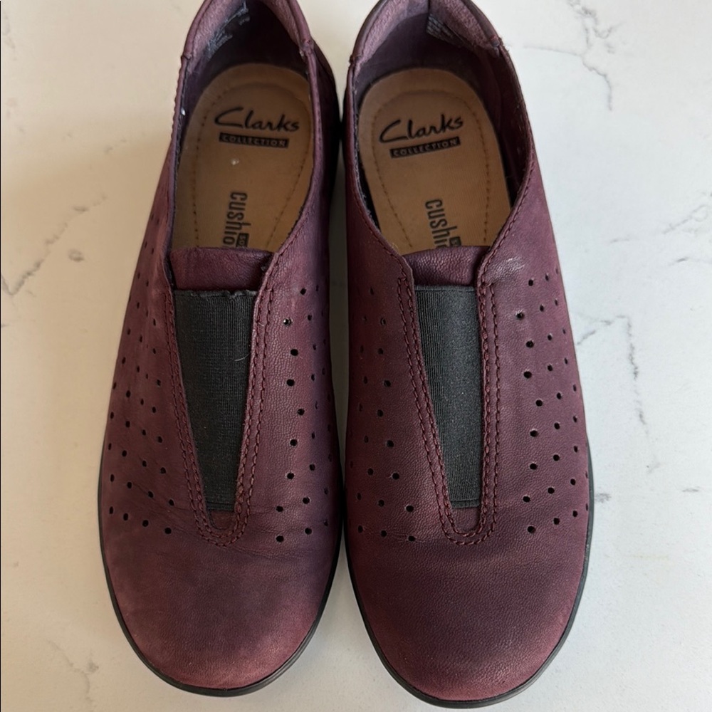 Clarks Purple Flats Slip-On Loafers - Picture 5 of 8